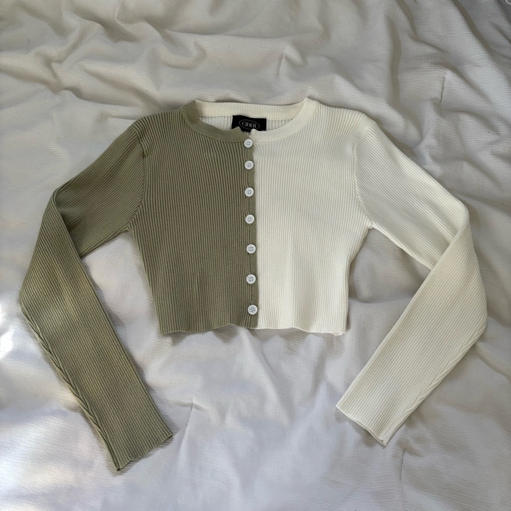 Cider Olive and Cream Button-Up Crop Top